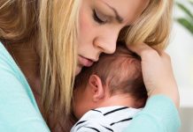 baby-bauchschmerzen-blähung