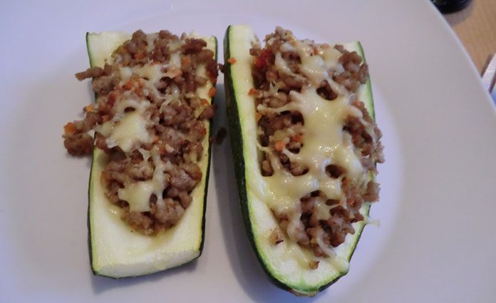 Gefüllte-Zucchini