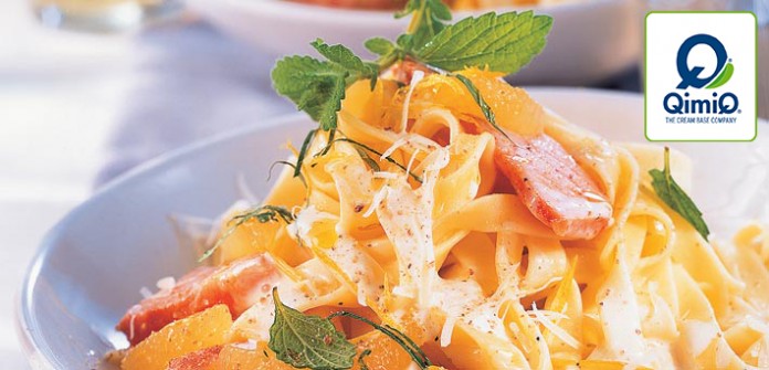 Tagliatelle mit Lachsstreifen in Zitronensauce Kopie