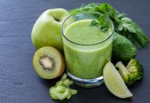 Brokkoli-Apfel-Gurke-Smoothie