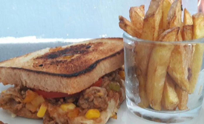 sloppy-joe-mit-selfmade-pom Sloppy Joe