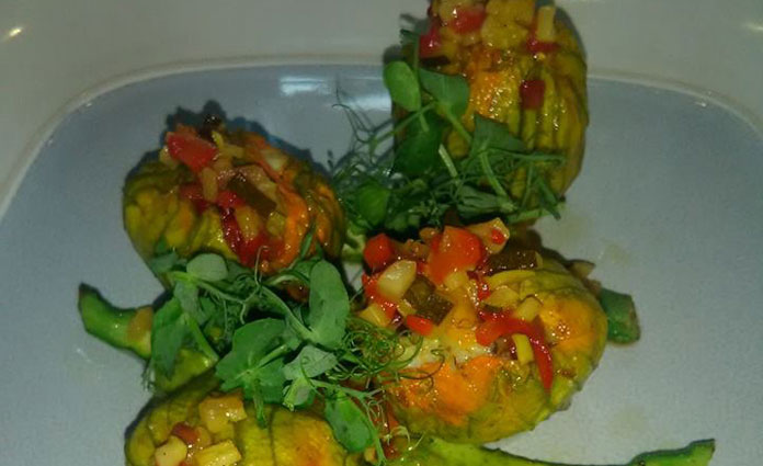 Gefüllte Zucchiniblüten