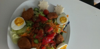 Schneller Nuggets Salat