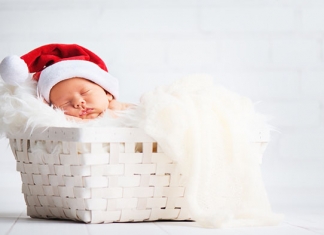 Weihnachten Baby in Korb